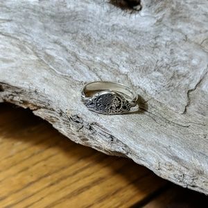 🌺Sterling silver tree of life ring